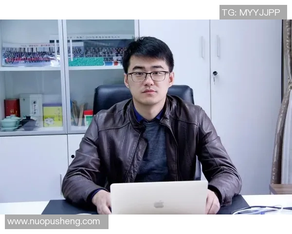 张磊专访分享攀岩成功秘诀与个人成长历程的深度探讨 张磊专访分享攀岩成功秘诀与个人成长历程的深度探讨