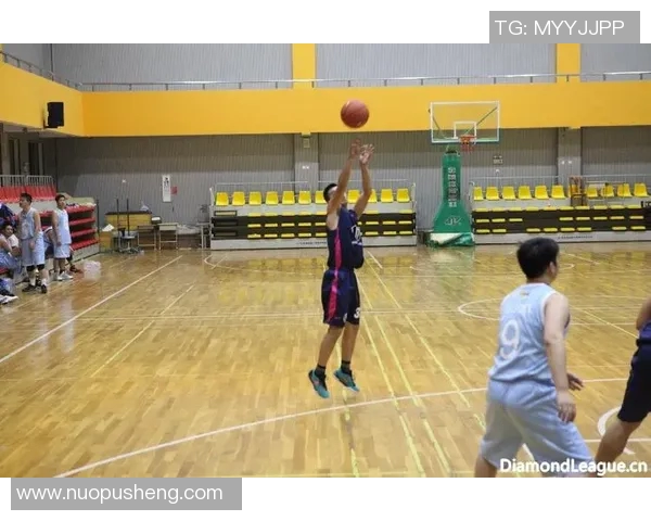 深圳排球队在钻石联赛中的状态解析与表现评估 深圳排球队在钻石联赛中的状态解析与表现评估